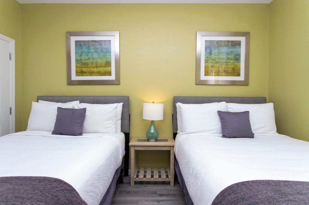 Magnificent 2 Bedroom Vista Cay 107 * Orlando