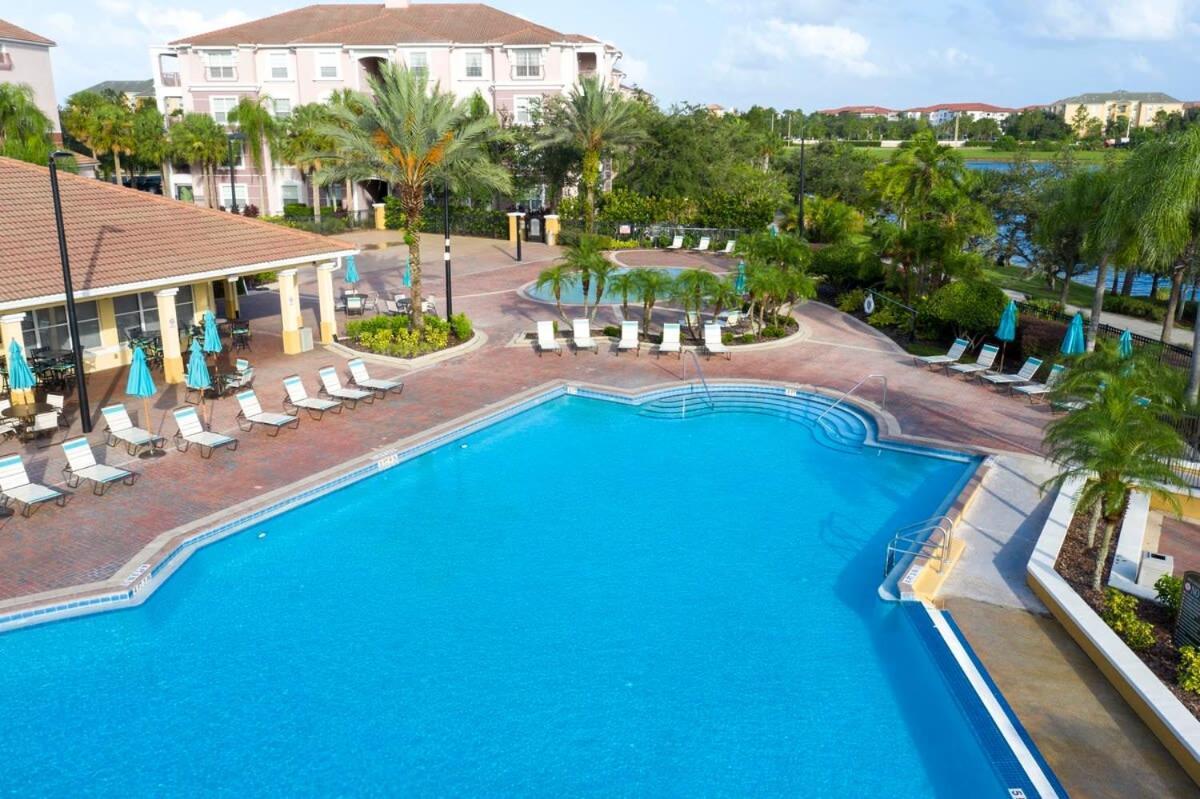 Magnificent 2 Bedroom Vista Cay 107 * Orlando
